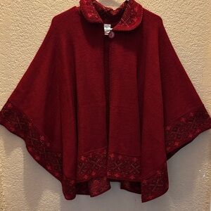 KAMBA Burgundy Cape with Patterned Edges